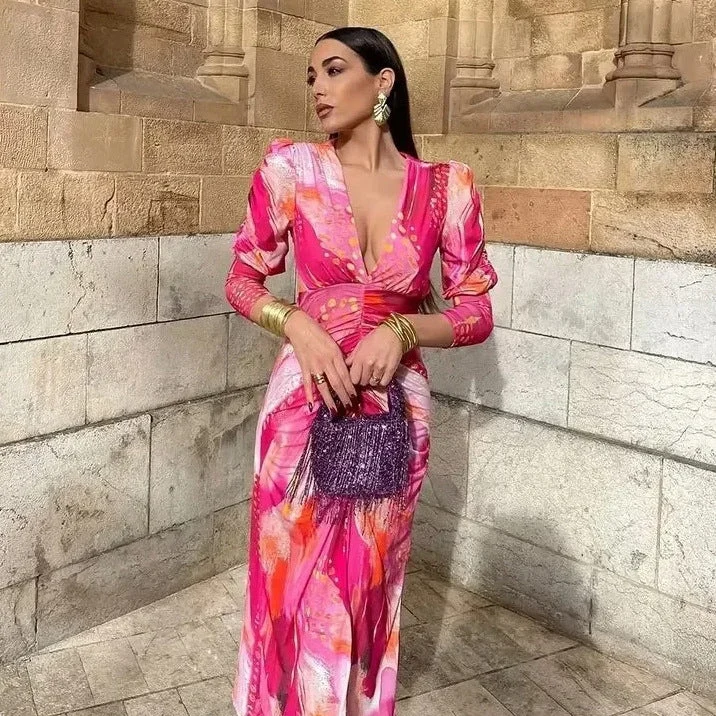 Damen 40+ Maxikleid mit tiefem V‑Ausschnitt, geraffter Taillenpartie und dezenten Puffärmeln Echo Archiv