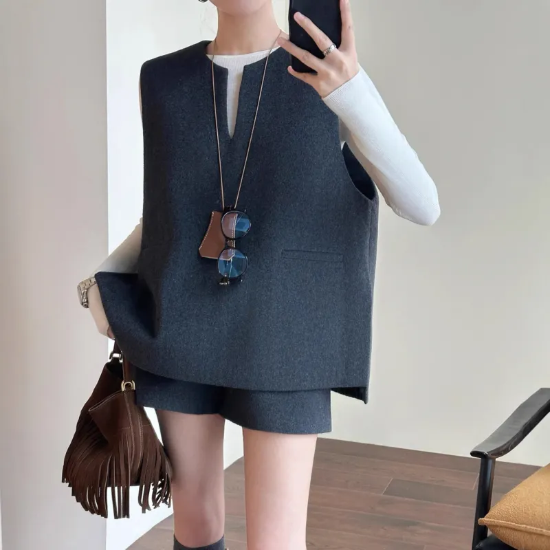 Damen Elegante Weste aus feinem Stoff Echoarchiv