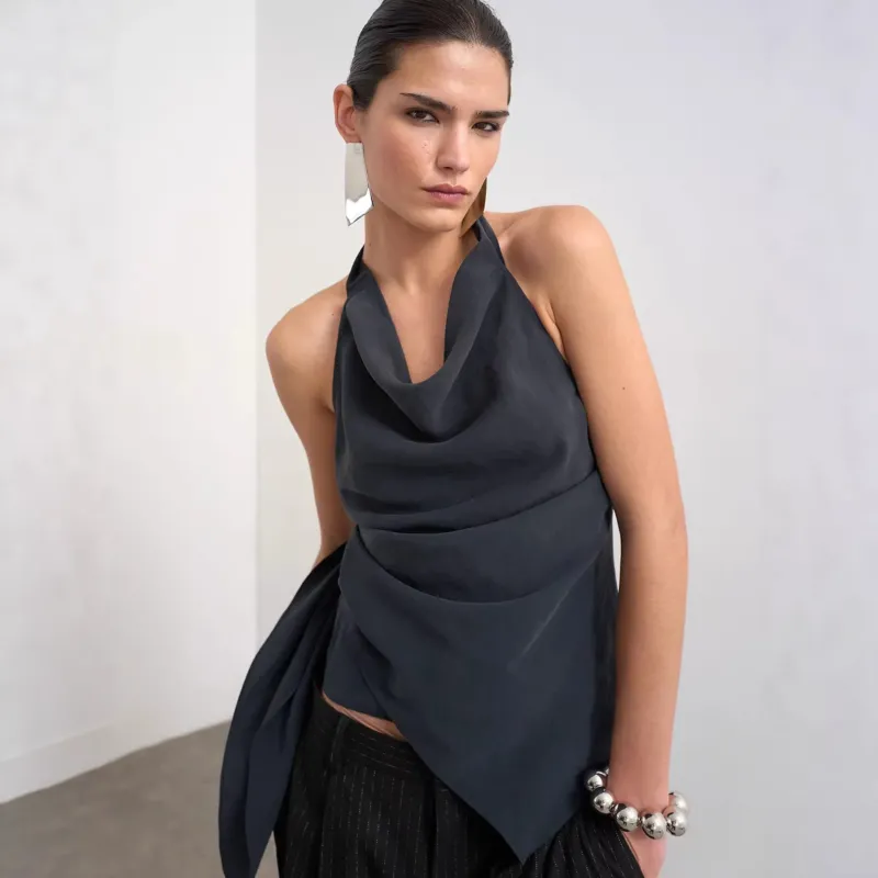 Damen Elegantes Wickeltop mit asymmetrischem Saum – Avérine