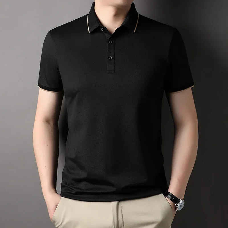 Herren Poloshirt mit feinem Piqué-Gewebe und kontrastierendem Kragen – Cavello