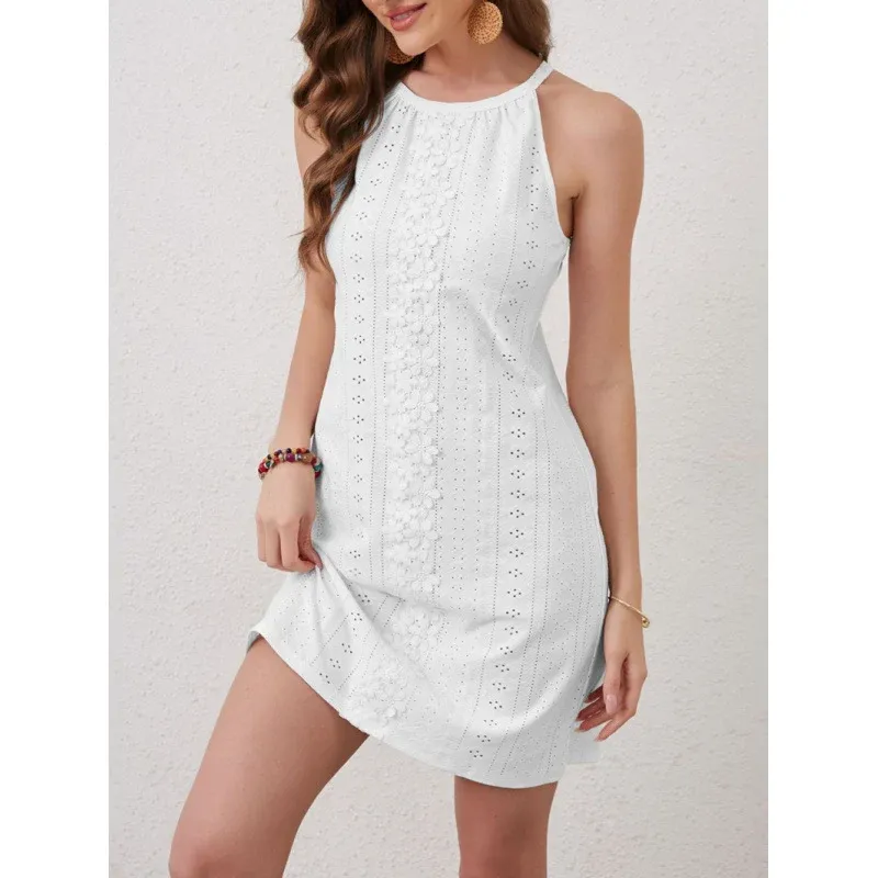 Damen Sommerkleid mit elegantem Cut-Out-Design und floraler Stickerei – Élara