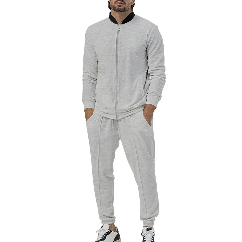 Herren Sportliches Freizeit-Set mit Reißverschluss und Taschen – Marzano