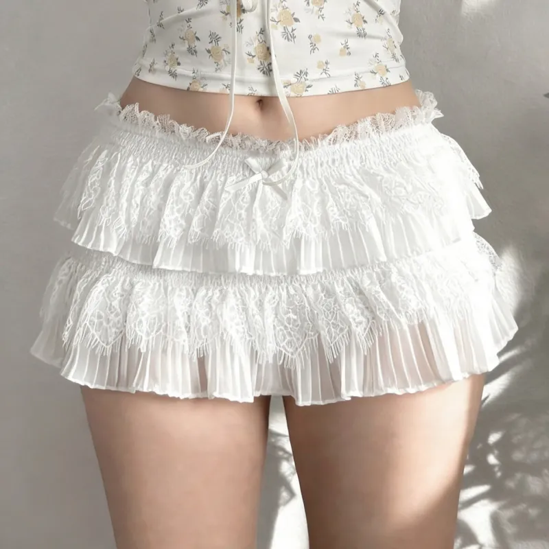 Damen Rüschenshorts aus luftiger Baumwollmischung – Avélisse