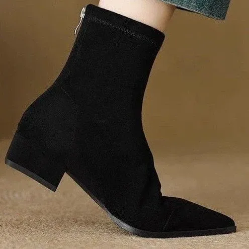 Damen Elegante spitze Stiefeletten mit flexiblem Schaft – Varelle