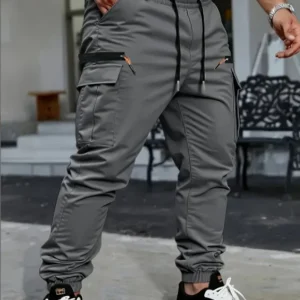 Herren Cargo-Hose mit verstellbarem Bund und Seitentaschen