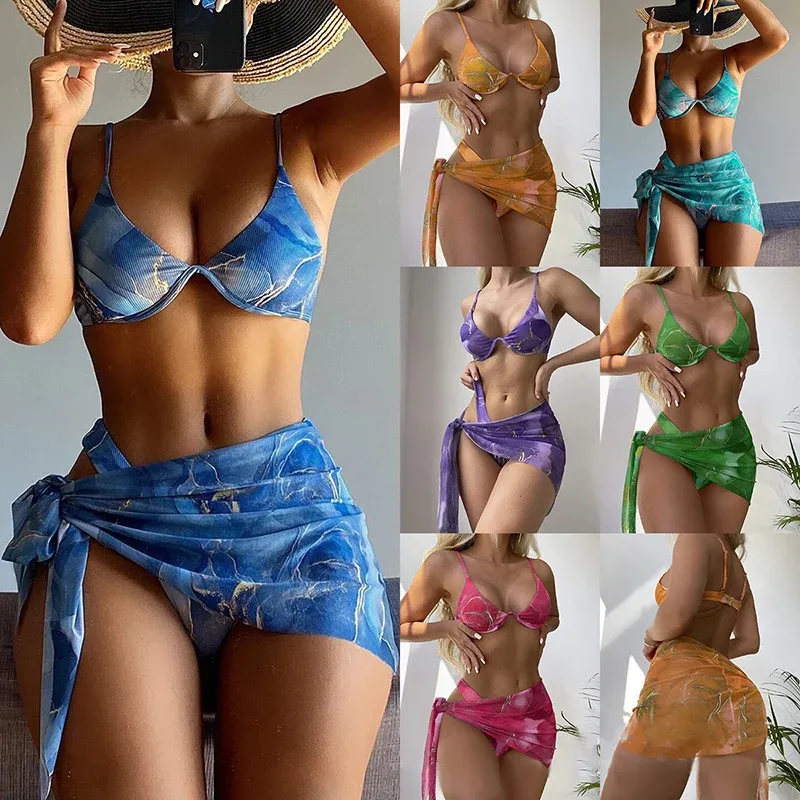 Damen Triangel-Bikini mit modischem Wickelrock – Maréssa